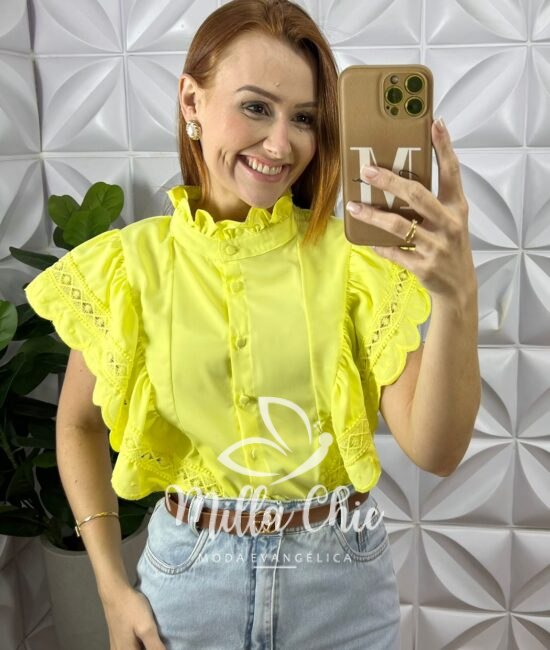 Camisa Genébra Em Crepe Acetinado - Amarela - Milla Chic