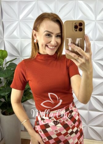 Blusa Paloma Canelada Básica E Chic - Milla Chic