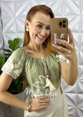 Blusa Zoe Bordada - Verde - Milla Chic