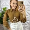 Milla Chic - millachic com br camisa brigida linho com algodao e guipper marrom Camisa Brigida Linho Com Algodão E Guipper - Marrom - Milla Chic
