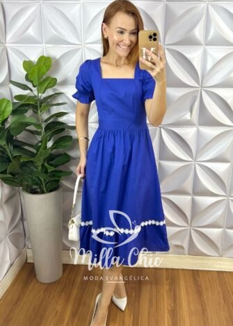 Milla Chic - millachic com br vestido andorra em tricoline com guipper azul 2 Vestido Andorra Em Tricoline Com Guipper - Azul Claro - Milla Chic