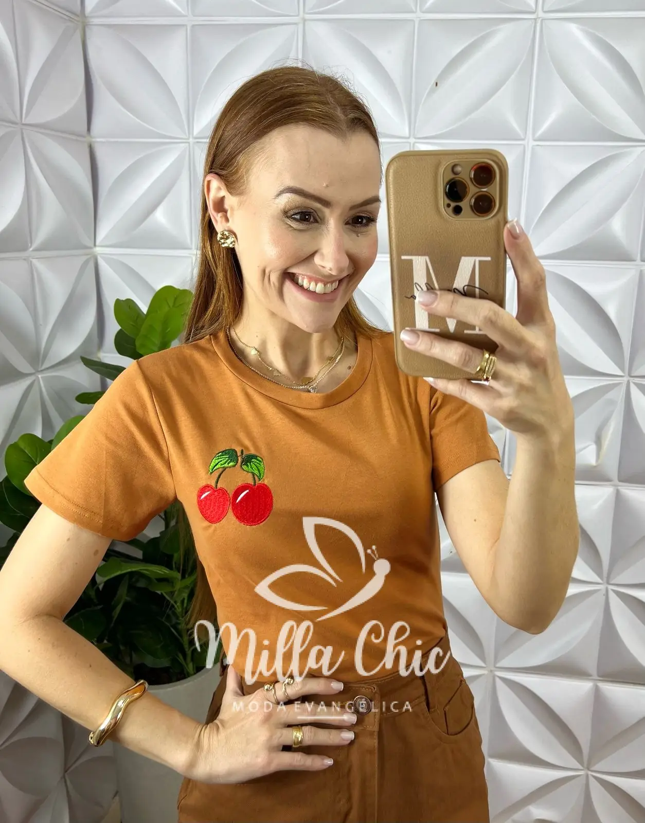 Blusa T-Shirt Algodão Cherry – Marrom – Milla Chic Blusa T-Shirt Algodão Cherry - Marrom - Milla Chic