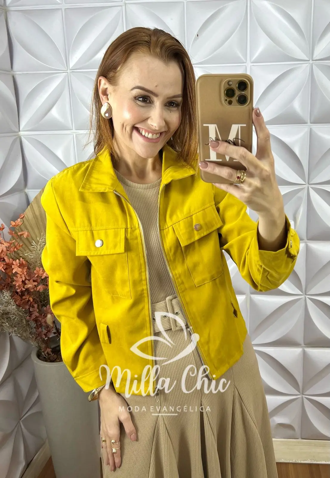 Casaco Cecy Em Suedi – Mostarda – Milla Chic Casaco Cecy Em Suedi - Mostarda - Milla Chic