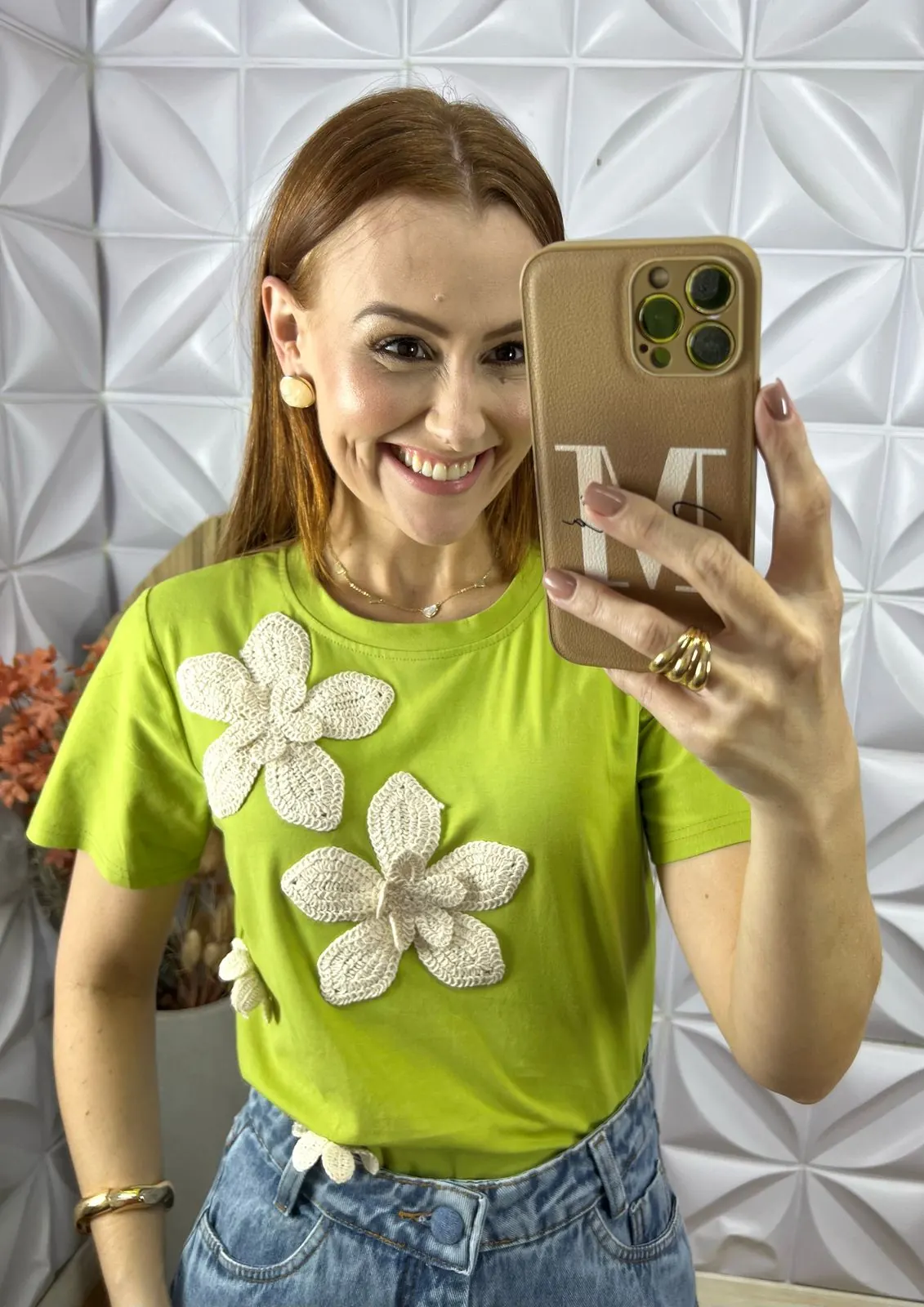 Blusa Jordânia Com Aplicação Em Crochê – Verde – Milla Chic Blusa Jordânia Com Aplicação Em Crochê - Verde - Milla Chic