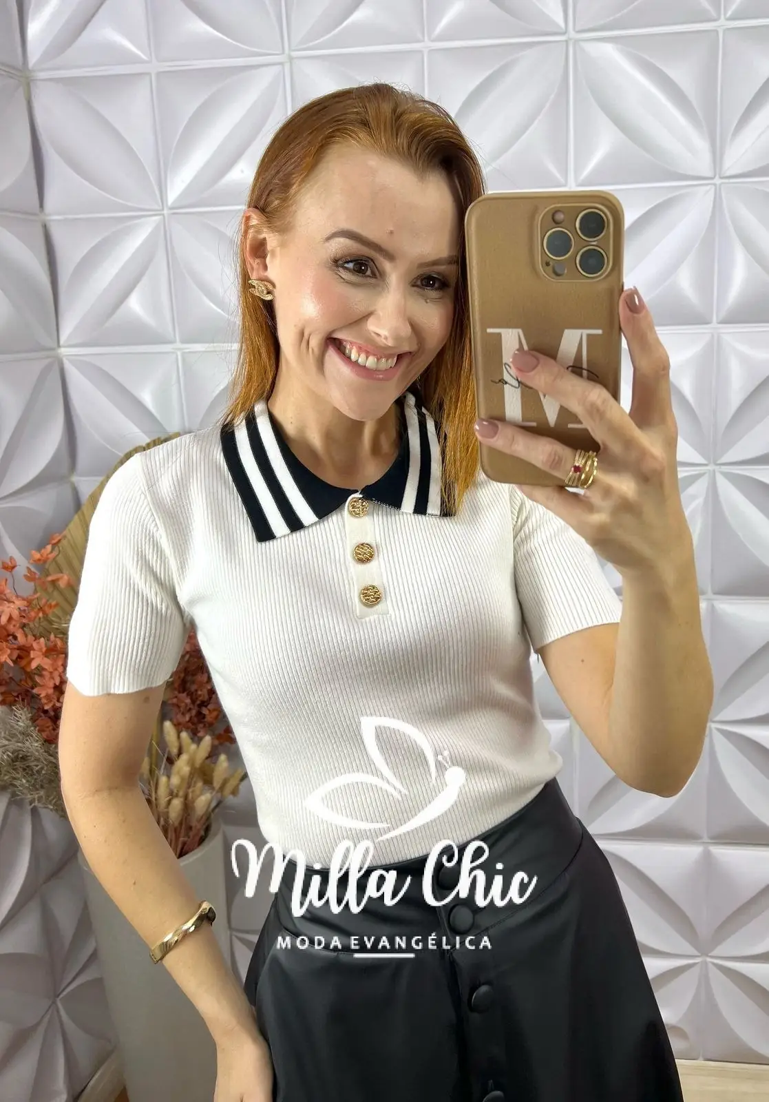 Blusa Tricot Lauren Botões Dourados – Branca – Milla Chic Blusa Tricot Lauren Botões Dourados - Branca - Milla Chic