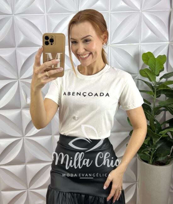 T-Shirt Malha De Algodão Abençoada - Branca - Milla Chic