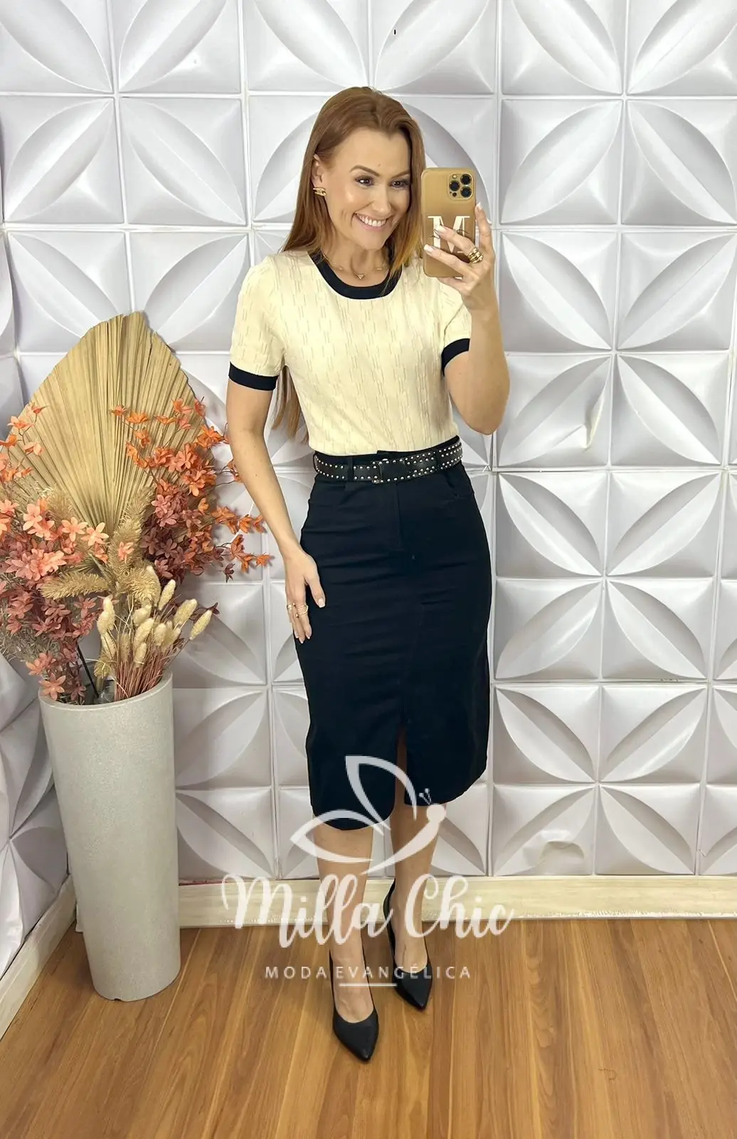 Saia Lisandra Em Sarja – Preta – Milla Chic Saia Lisandra Em Sarja - Preta - Milla Chic