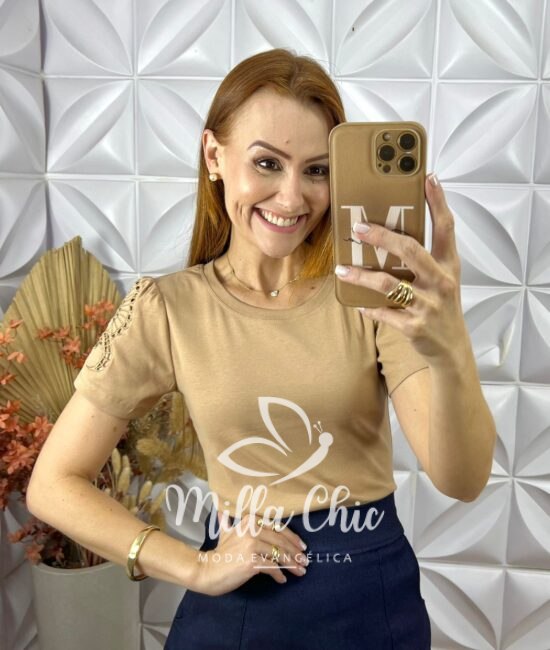 Blusa Joana Em Malha Bordada - Bege - Milla Chic