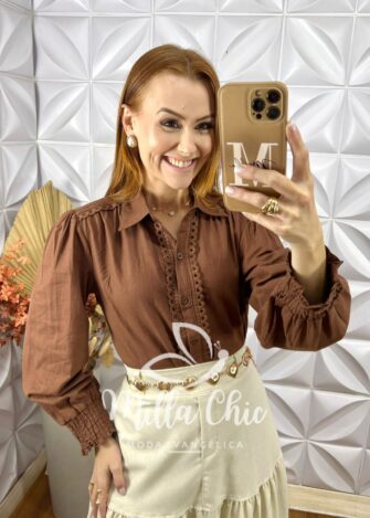 Milla Chic - millachic com br camisa germania em linho de algodao marrom 1 Camisa Germânia Em Linho De Algodão- Marrom - Milla Chic