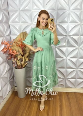 Milla Chic - millachic com br vestido rebecca em rayon bordado 3 Vestido Rebecca Em Rayon Bordado - Verde - Milla Chic