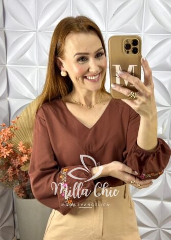 Blusa Mariane Bordada Em Viscolinho -Marrom - Milla Chic