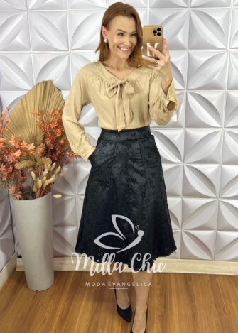 Saia Deisy em lesie P.U bordada - Preto - Milla Chic