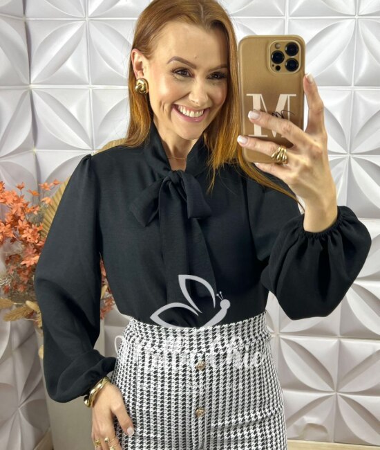 Camisa Elisany Gola Laço - Preta - Milla Chic