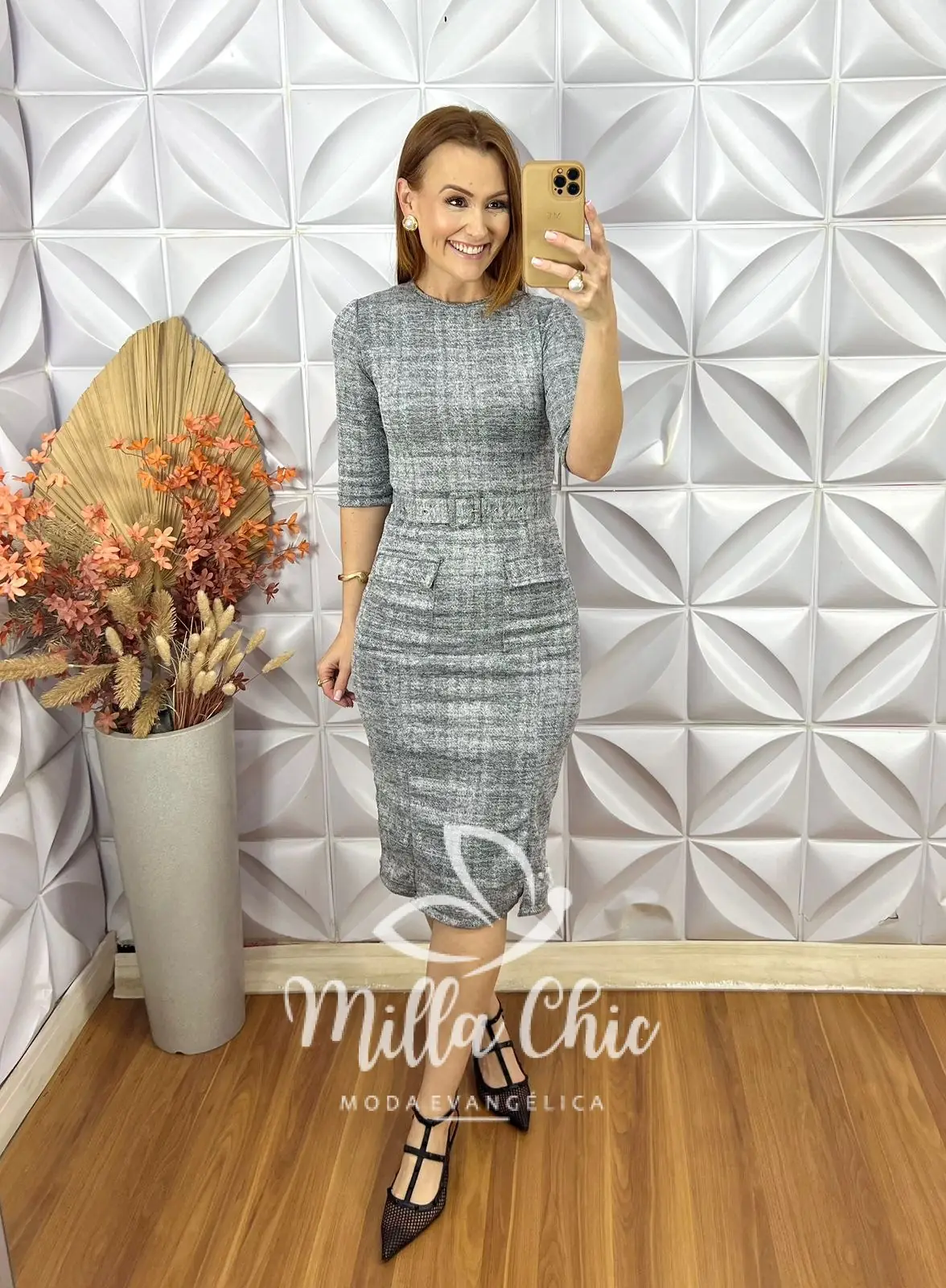 Vestido Tatiane em Tweed – Metalizado – Milla Chic Vestido Tatiane em Tweed - Metalizado - Milla Chic