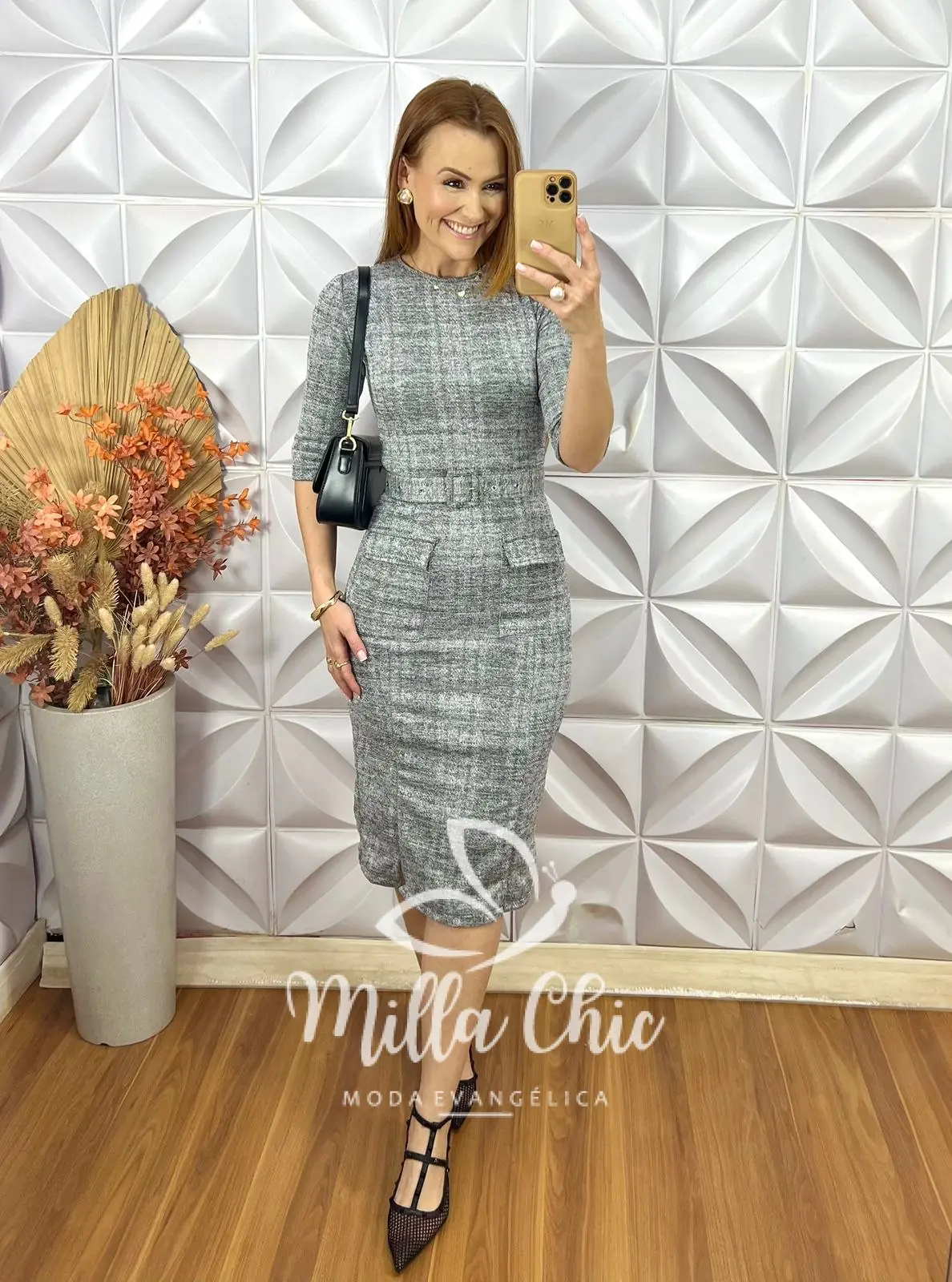Vestido Tatiane em Tweed – Metalizado – Milla Chic Vestido Tatiane em Tweed - Metalizado - Milla Chic