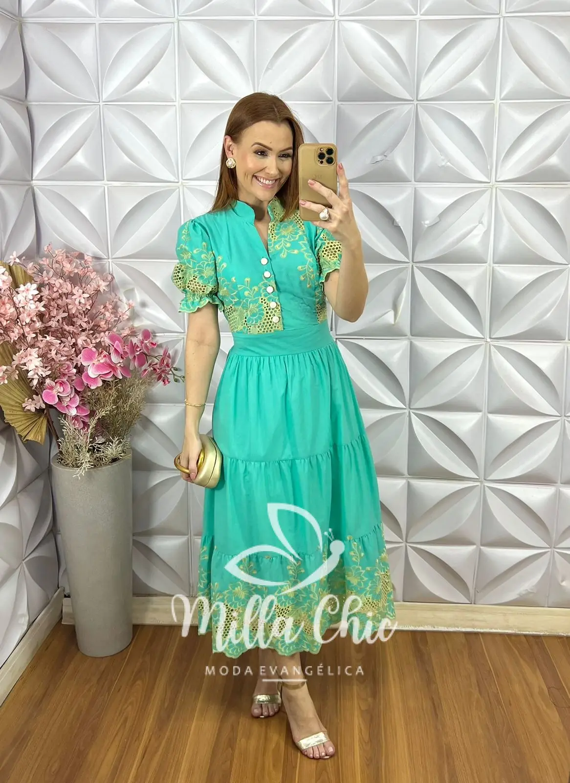 Vestido Mônaco Em Lesie Bordado – Verde Àgua – Milla Chic Vestido Mônaco Em Lesie Bordado - Verde Àgua - Milla Chic
