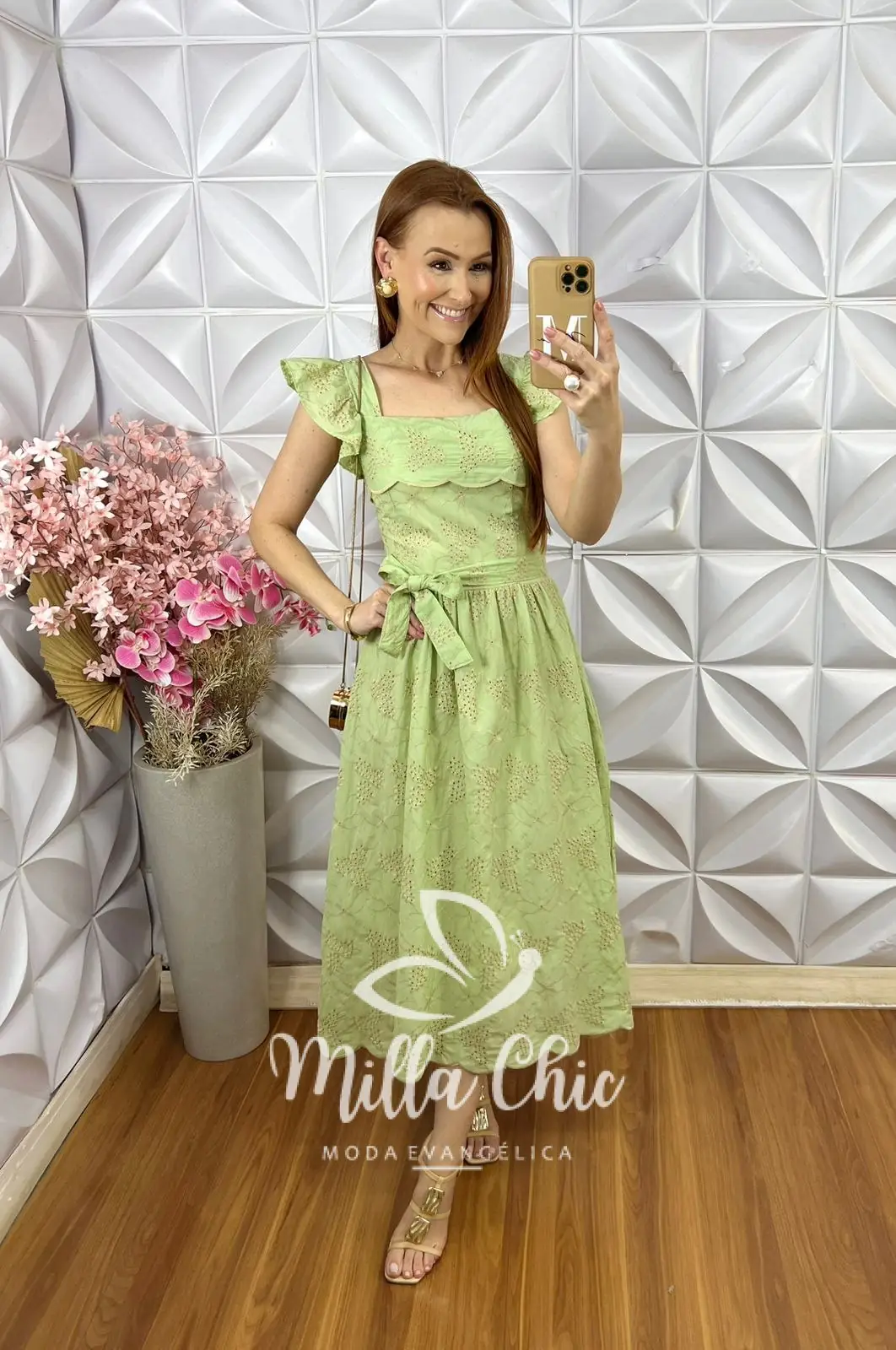 Vestido Antonella em Lesie Bordado – Verde Menta – Milla Chic Vestido Antonella em Lesie Bordado - Verde Menta - Milla Chic