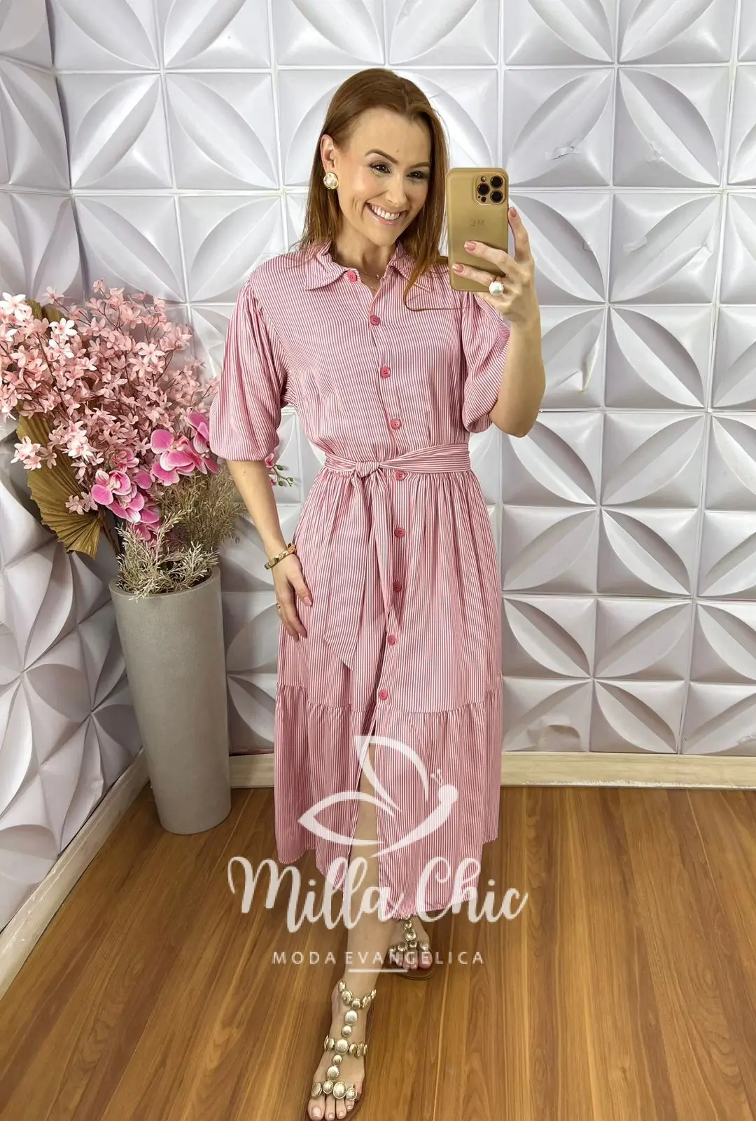 Vestido Leandra em Viscolinho Listrado – Vermelho Goiaba – Milla Chic Vestido Leandra em Viscolinho Listrado - Vermelho Goiaba - Milla Chic