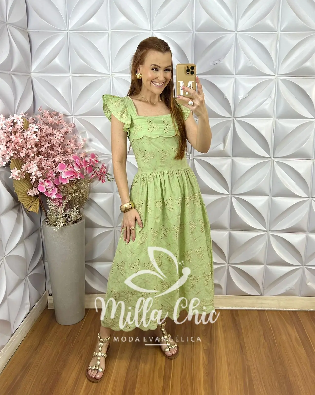 Vestido Antonella em Lesie Bordado – Verde Menta – Milla Chic Vestido Antonella em Lesie Bordado - Verde Menta - Milla Chic