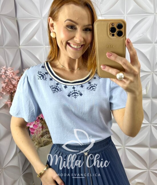 Blusa Eleonora em Cambria Linho - Azul Baby - Milla Chic