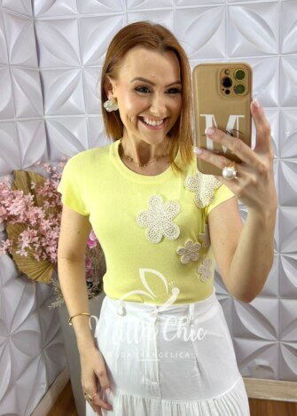 Blusa Isis em Tricot com Bordado - Amarela - Milla Chic
