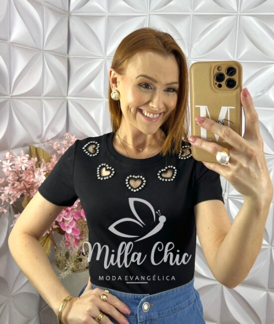 Blusa Suíça em Algodão com Aplicação - Preta - Milla Chic
