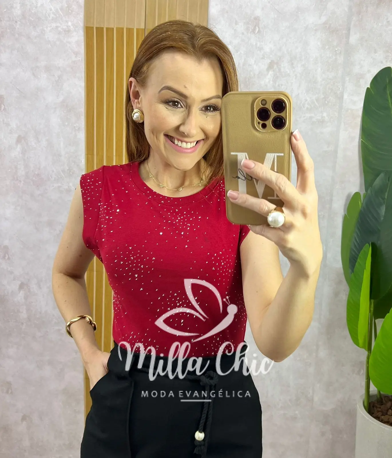 Blusa Pandora Em Malha Com Aplicação – Cereja – Milla Chic Blusa Pandora Em Malha Com Aplicação - Cereja - Milla Chic