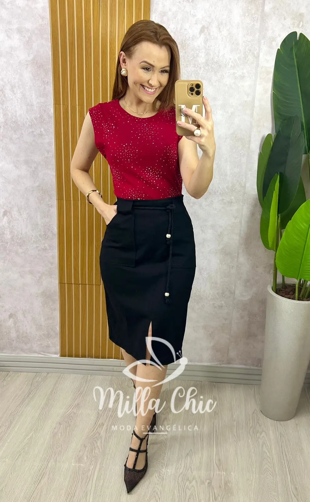 Blusa Pandora Em Malha Com Aplicação – Cereja – Milla Chic Blusa Pandora Em Malha Com Aplicação - Cereja - Milla Chic