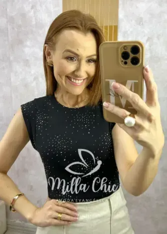 Blusa Pandora Em Malha Com Aplicação - Preta - Milla Chic