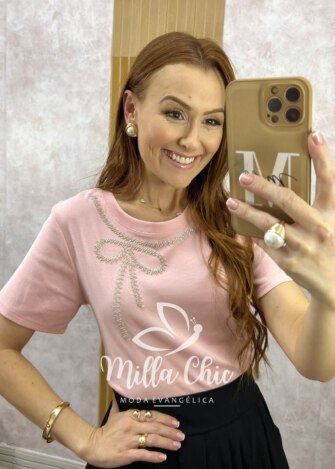 Milla Chic - millachic com br blusa tania gola polo malha manteiga copia 5 Blusa Valquíria Laço Bordada - Rosa - Milla Chic