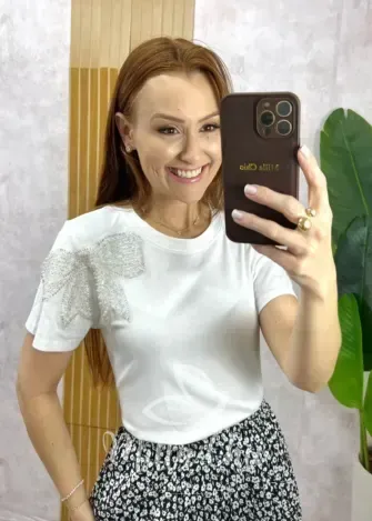 Milla Chic - Blusa Cristiane Bordado Laço - Branca