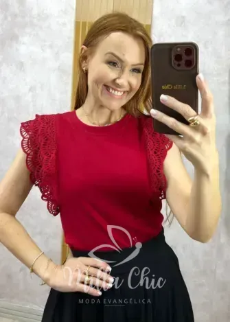 Milla Chic - Blusa Marília Em Malha Algodão Com Guipper - Cereja