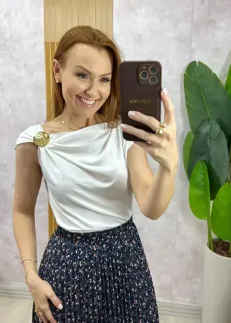 Milla Chic - Blusa Ariele Em Fluity - Preta (cópia)