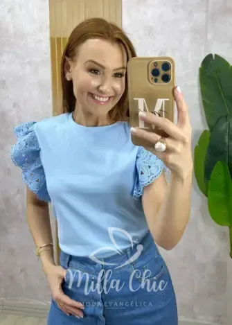 Milla Chic - Blusa Marília em malha algodão com guipper - Azul