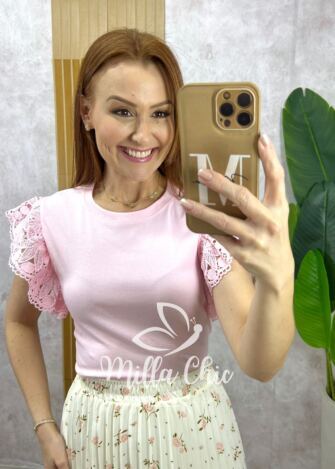 Milla Chic - Blusa Marília em malha algodão com guipper - Rosa