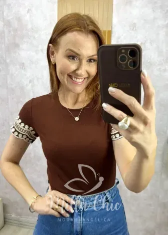 Milla Chic - Blusa Natália Canelada Bordada - Preta (cópia)