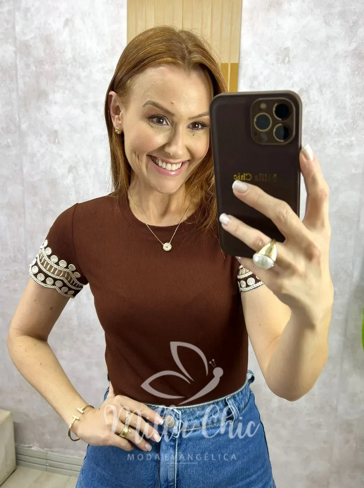 Milla Chic – Blusa Natália Canelada Bordada – Preta (cópia) Milla Chic - Blusa Natália Canelada Bordada - Preta (cópia)