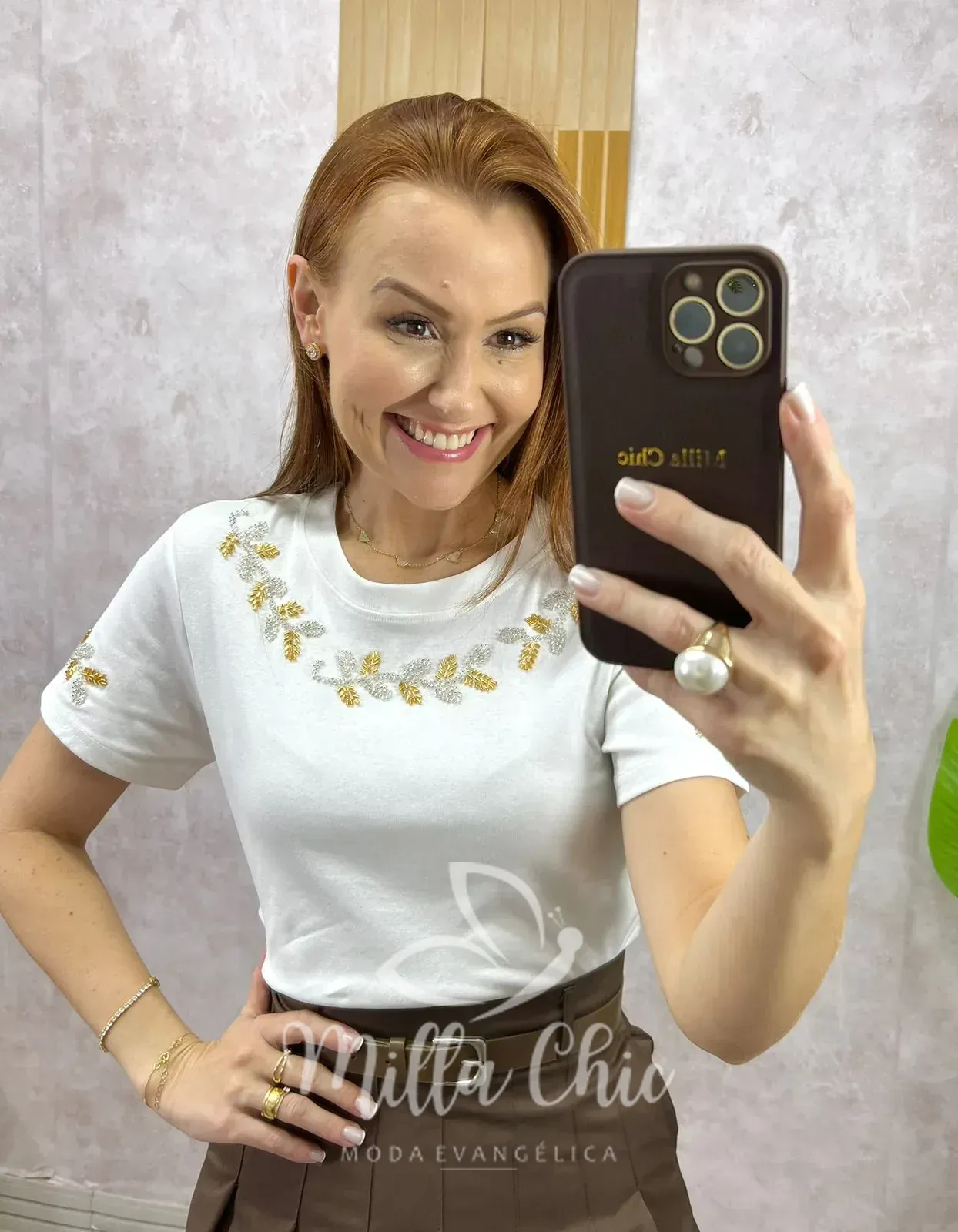 Milla Chic – Blusa Vera Em Malha algodão bordada Milla Chic - Blusa Vera Em Malha algodão bordada