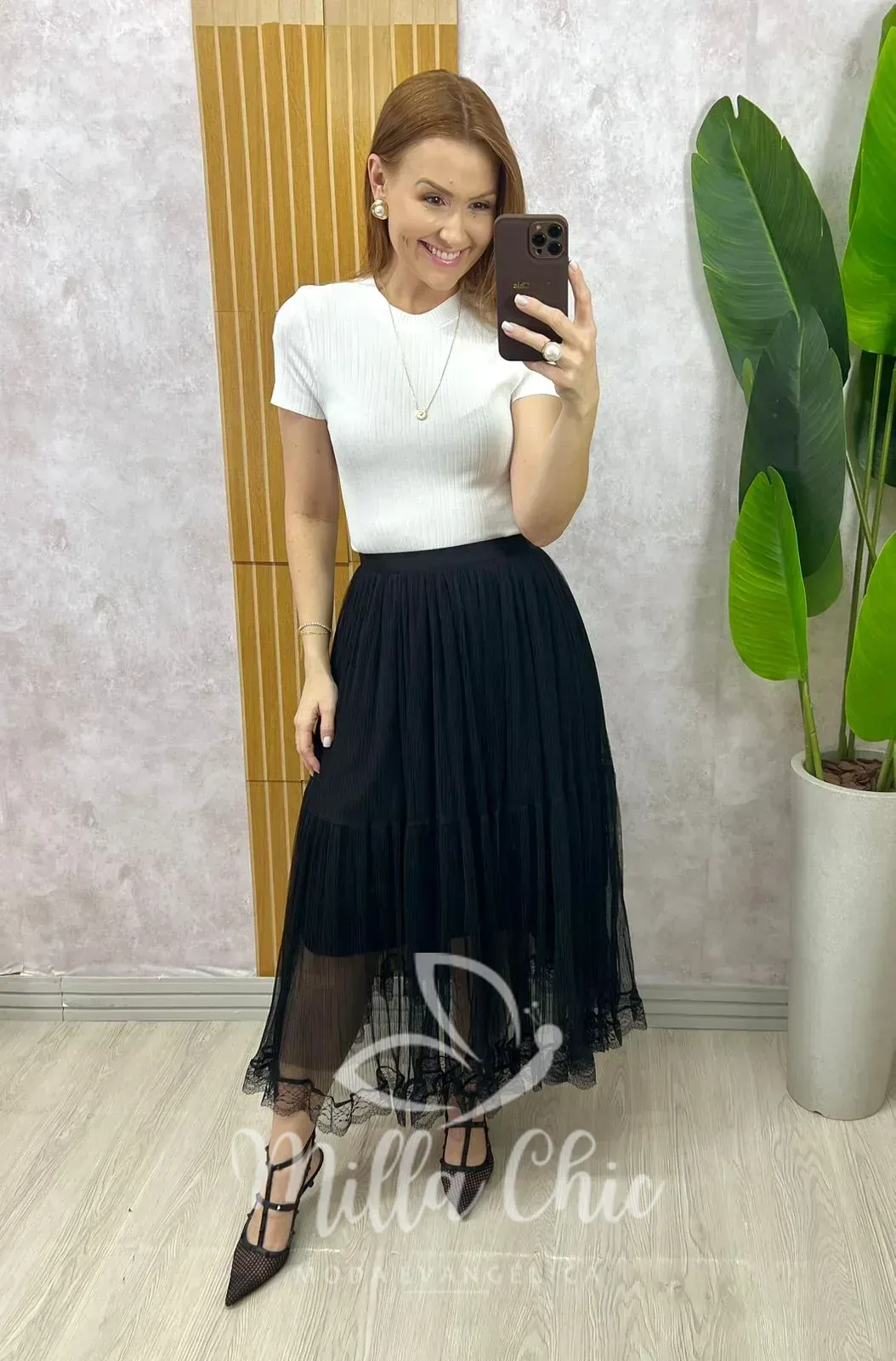 Milla Chic – Saia Angélica Em Tule – Creme (cópia) Milla Chic - Saia Angélica Em Tule - Creme (cópia)