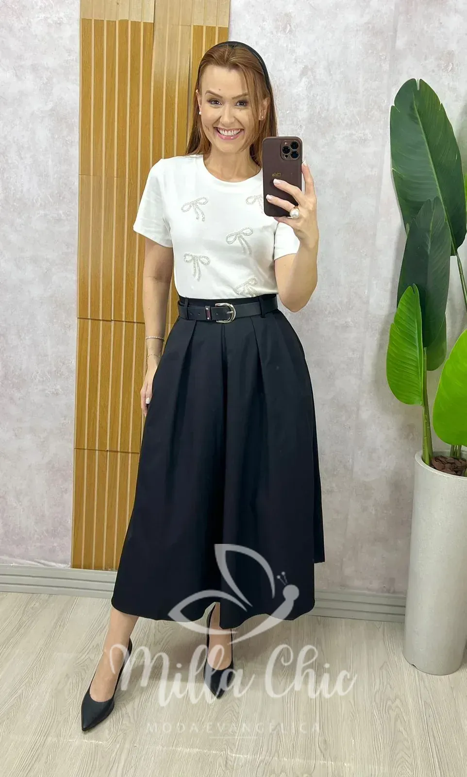 Milla Chic – Saia Valentina Em Sarja – Creme (cópia) Milla Chic - Saia Valentina Em Sarja - Creme (cópia)