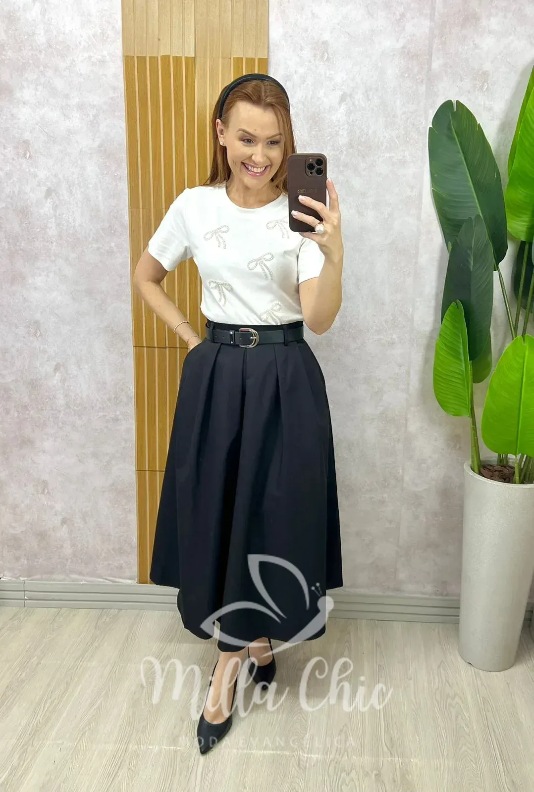 Milla Chic – Saia Valentina Em Sarja – Creme (cópia) Milla Chic - Saia Valentina Em Sarja - Creme (cópia)