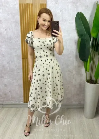 Milla Chic – Vestido Eliara Em Linho Bordado – Areia com Preto Milla Chic - Vestido Eliara Em Linho Bordado - Areia com Preto