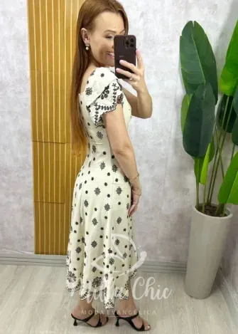 Milla Chic - Vestido Eliara Em Linho Bordado - Areia com Preto