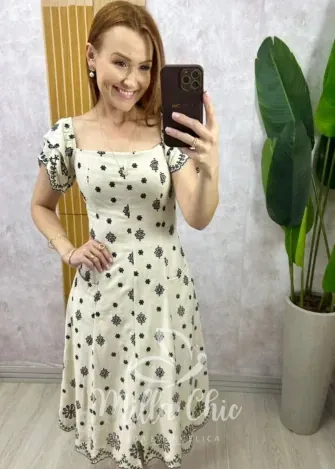 Milla Chic - Vestido Eliara Em Linho Bordado - Areia com Preto