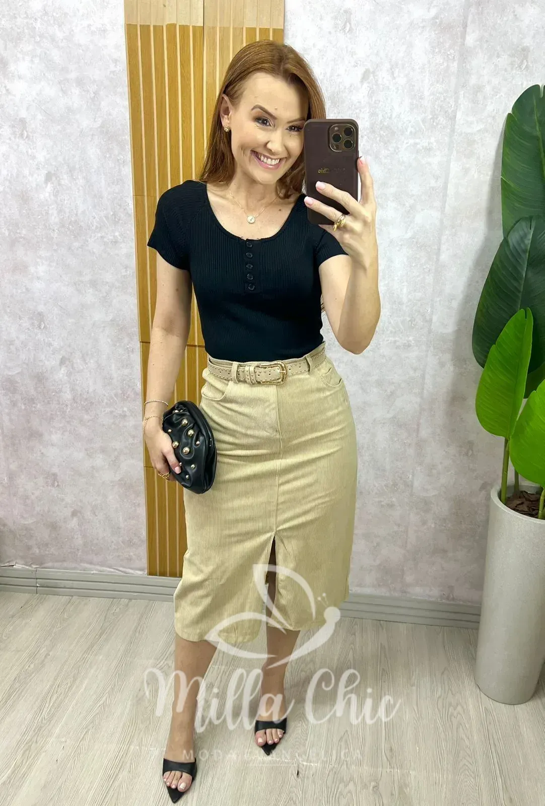 Milla Chic – Saia Aline em Cotelê – Marrom (cópia) Milla Chic - Saia Aline em Cotelê - Marrom (cópia)