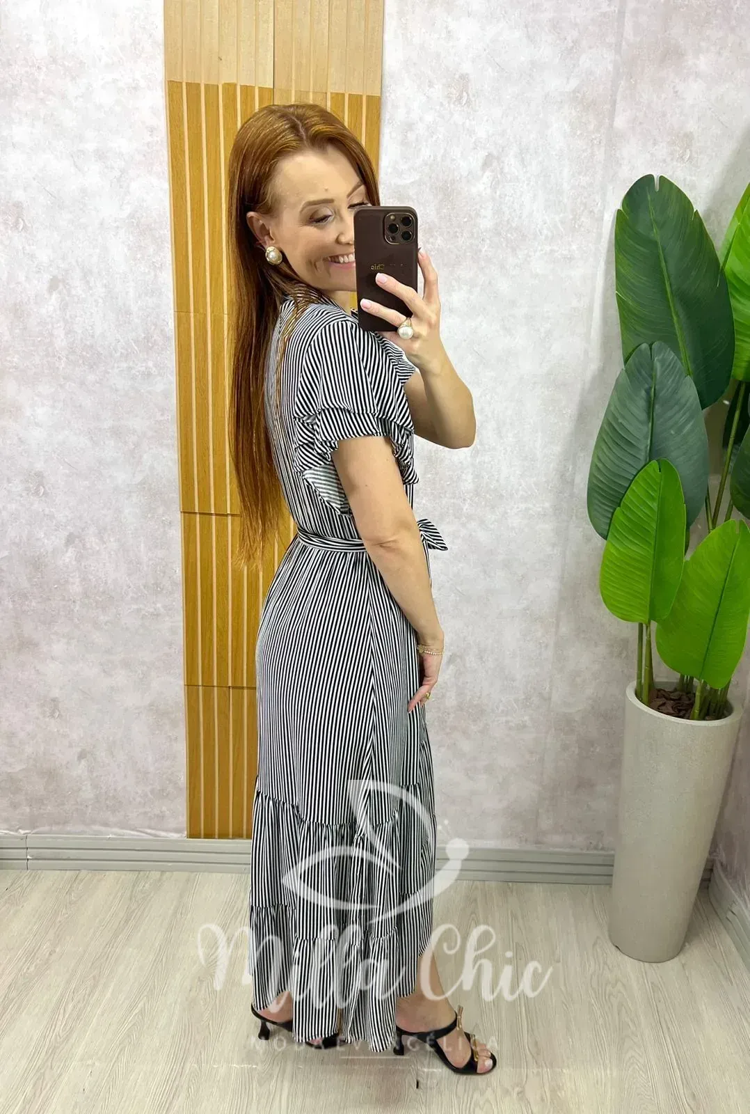 Milla Chic – Vestido Belinda Em Viscolinho – P&B Milla Chic - Vestido Belinda Em Viscolinho - P&B