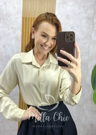 Milla Chic - Camisa Eleonora - Beterraba (cópia)