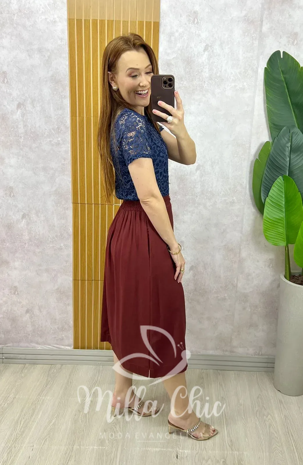 Milla Chic – Saia Lourdes Clássica Midi Milla Chic - Saia Lourdes Clássica Midi