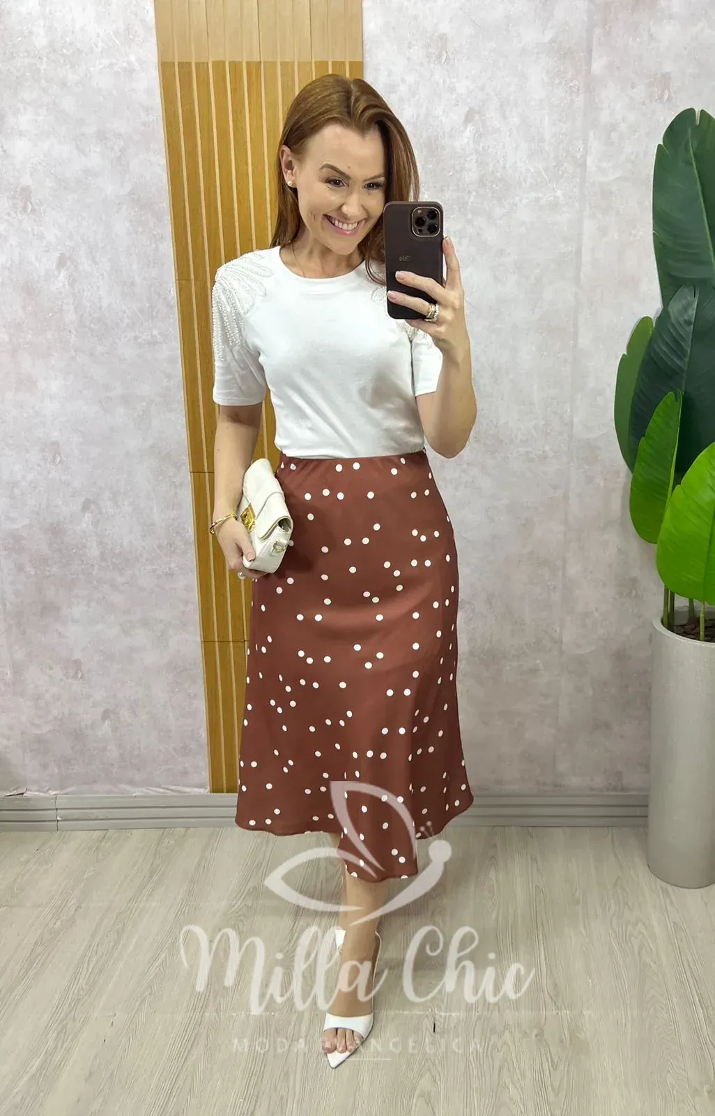 Milla Chic – Saia Valéria – Branco de Poá (cópia) Milla Chic - Saia Valéria - Branco de Poá (cópia)