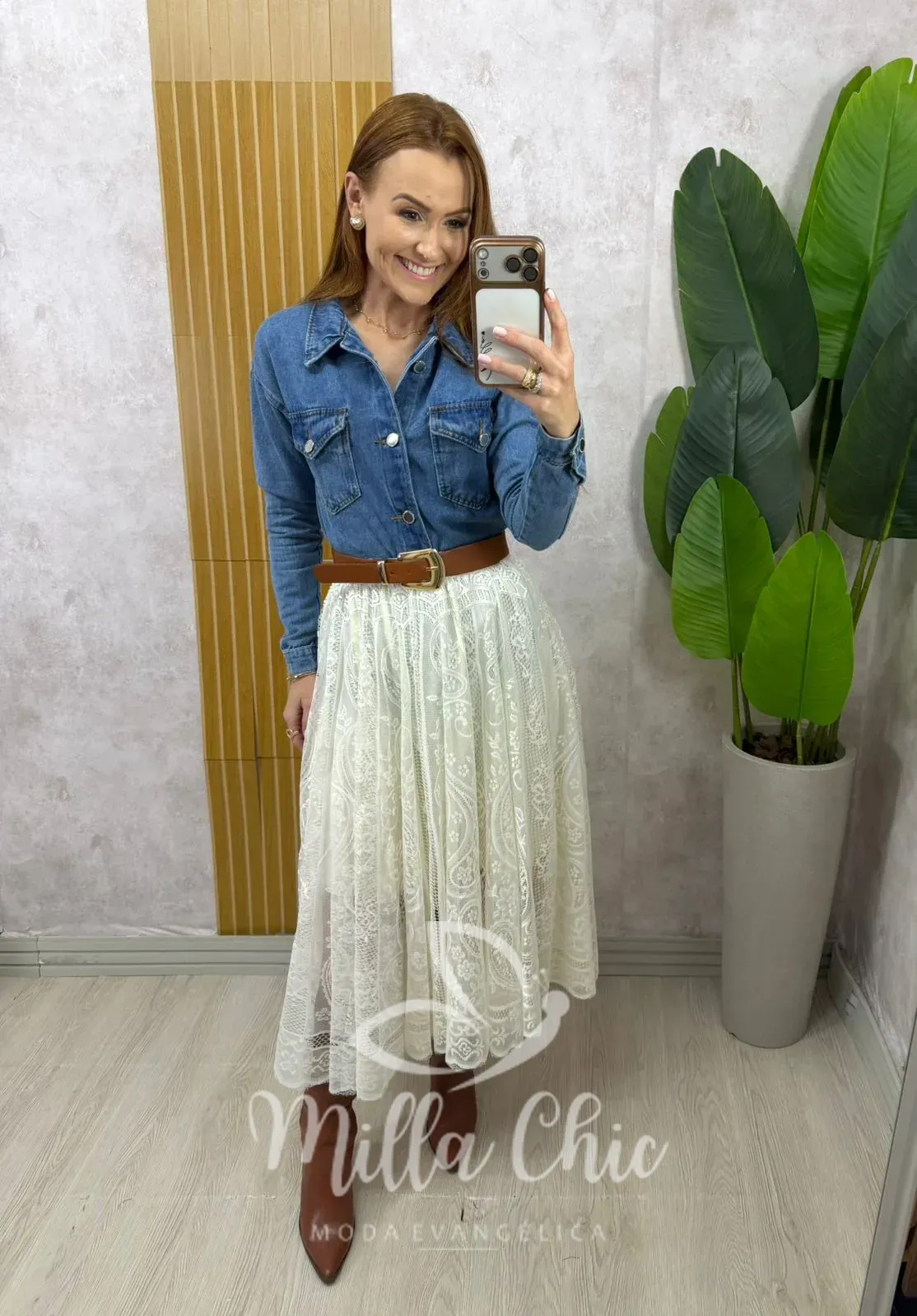 Milla Chic – Saia Brenda em renda – Branca Milla Chic - Saia Brenda em renda - Branca